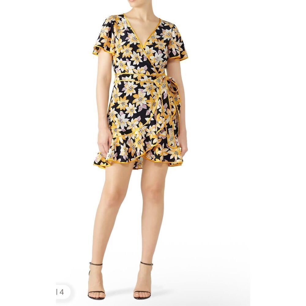 Cinq a sept floral Cameron wrap dress 100% Silk mini dress 8